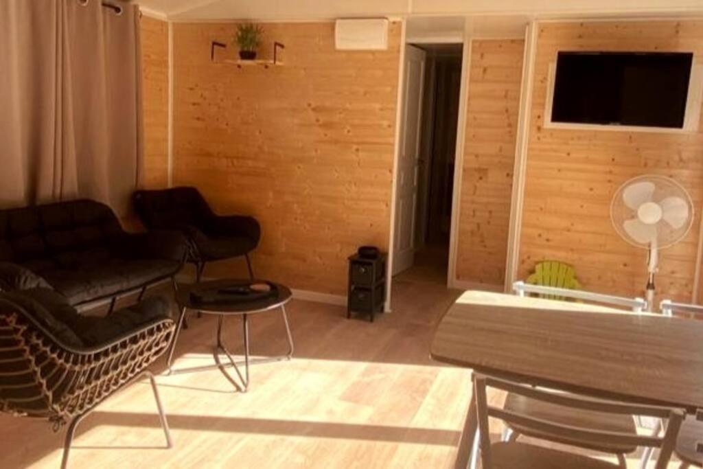 Mobil Home De Patricia Et Franck A Sigean Zewnętrze zdjęcie