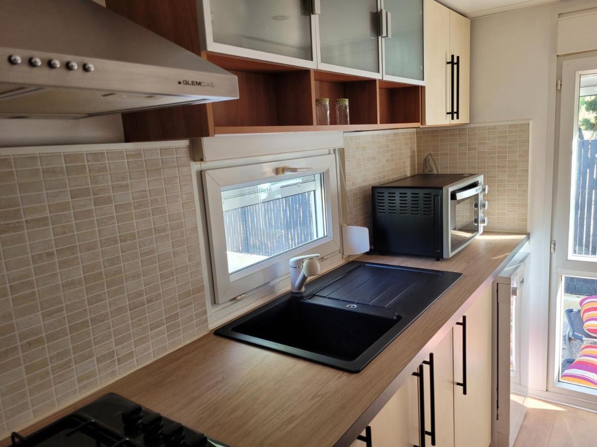 Mobil Home De Patricia Et Franck A Sigean Zewnętrze zdjęcie