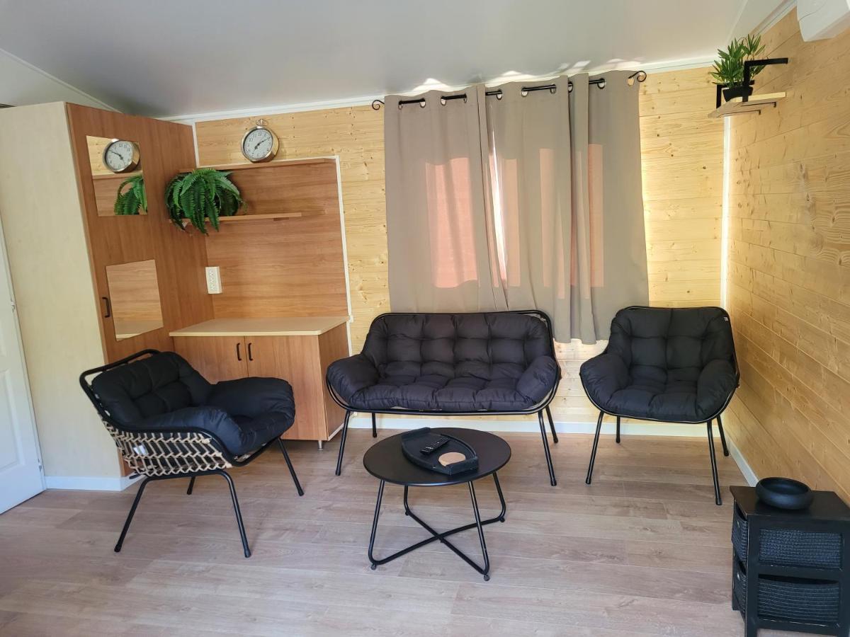 Mobil Home De Patricia Et Franck A Sigean Zewnętrze zdjęcie